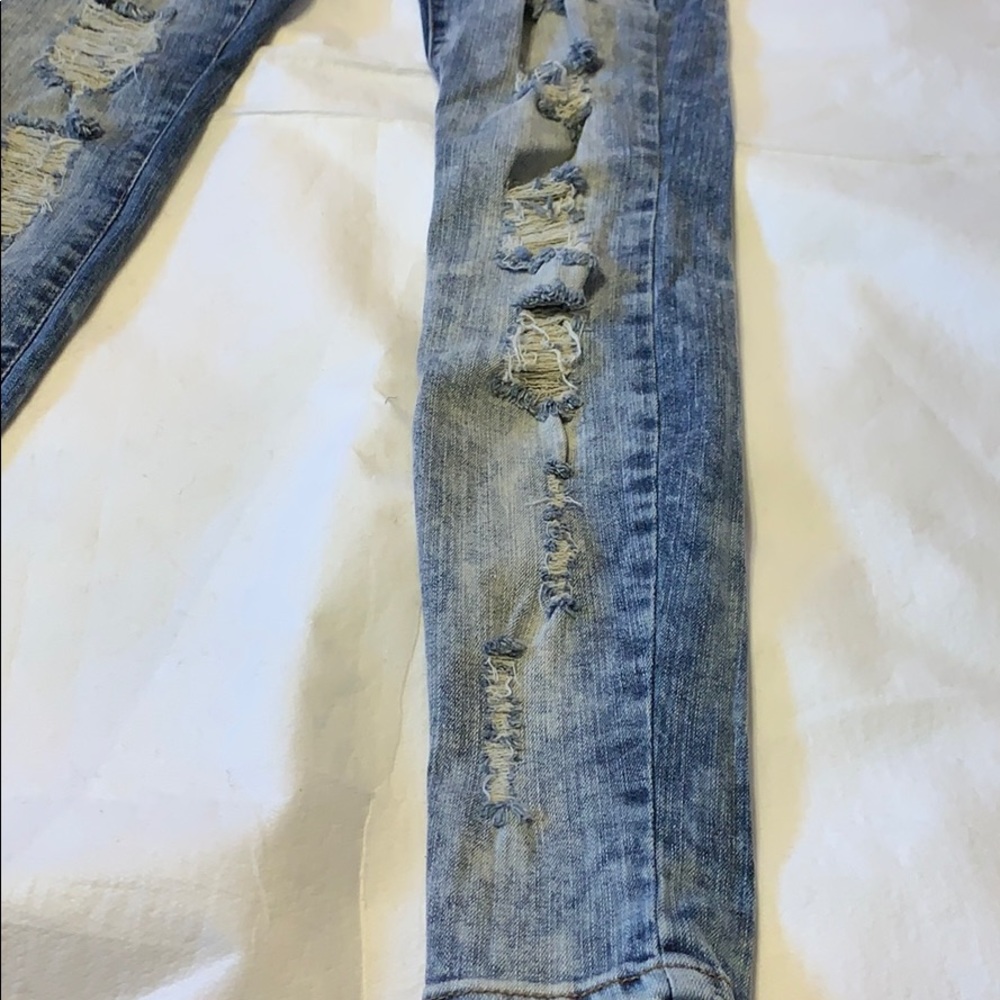 Mudd Blue Wash High Rise Distressed Skinny Jeans NWT - Picture 7 of 8